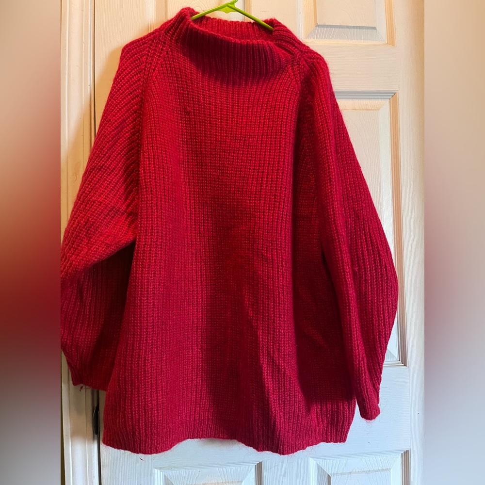 Ladies size 26/28 sweater